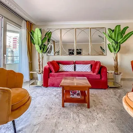Forum Luxury View Apartment *
